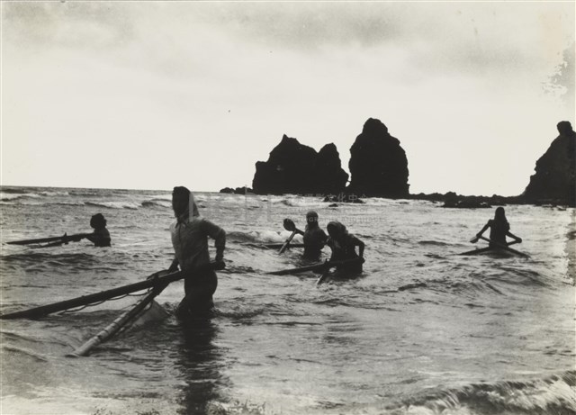 〈抓魚苗〉藏品圖，第1張