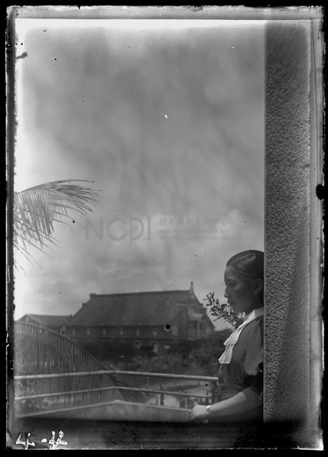 Kuo Ching-Su, Hong’s Wife, at  Dong Zhou Hospital, from a Distant Liuyuan Church Collection Image, Figure 2, Total 2 Figures