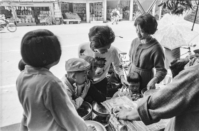 李悌欽135底片卷2-30藏品圖，第1張
