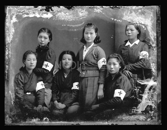 紅十字會護士合照藏品圖，第1張