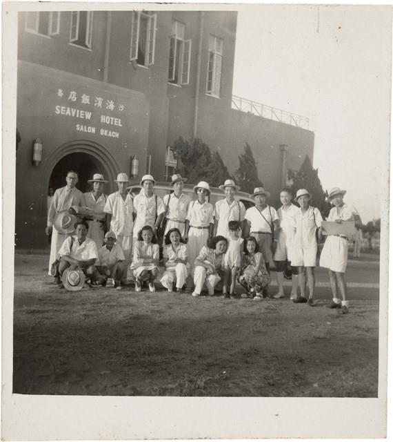 Contact Prints-4 Collection Image, Figure 14, Total 29 Figures