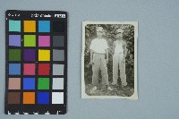 王康旼與陳景通綠島合照（1952年8月16日）藏品圖，第1張