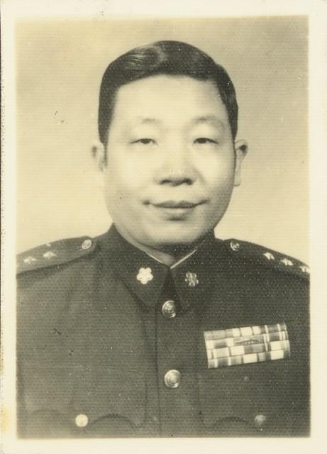 彭副司令軍裝照藏品圖，第2張