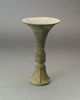 Square-footed ku bronze vessel with round mouth Collection Image, Figure 3, Total 13 Figures