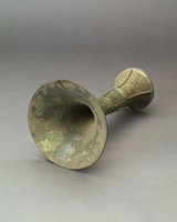 Square-footed ku bronze vessel with round mouth Collection Image, Figure 7, Total 13 Figures