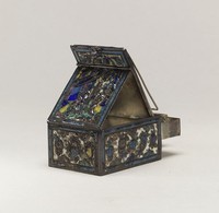 內填琺瑯人物鏡盒藏品圖，第1張