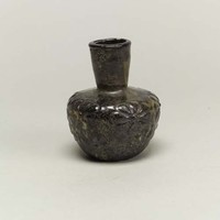 凹底花紋玻璃瓶藏品圖，第1張