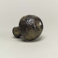 凹底花紋玻璃瓶藏品圖，第4張