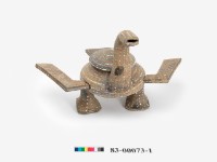 Gray pottery duck-shaped container with colors Collection Image, Figure 4, Total 6 Figures