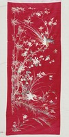 朱紅緞彩繡門帘（左）藏品圖，第1張