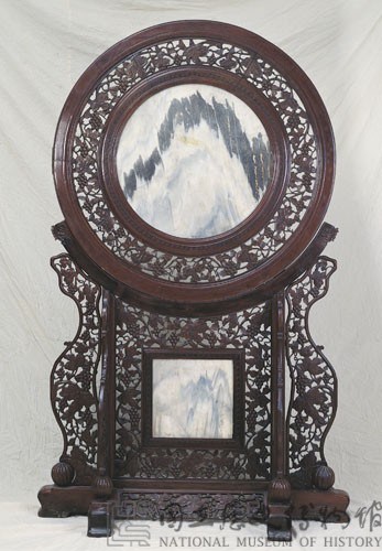 紅木嵌大理石插屏藏品圖，第1張