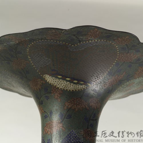 掐絲琺瑯大瓶藏品圖，第9張