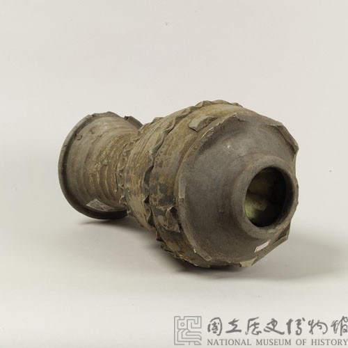 褐釉骨灰罈藏品圖，第2張