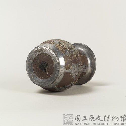 紫砂胎鑲銅盤口瓶藏品圖，第3張