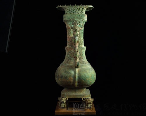 Fang-hu, Squarish ritual wine vessel Collection Image, Figure 7, Total 47 Figures