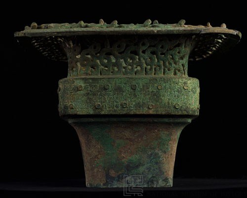 Fang-hu, Squarish ritual wine vessel Collection Image, Figure 24, Total 47 Figures