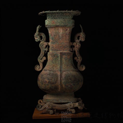 Fang-hu, Squarish ritual wine vessel Collection Image, Figure 10, Total 47 Figures