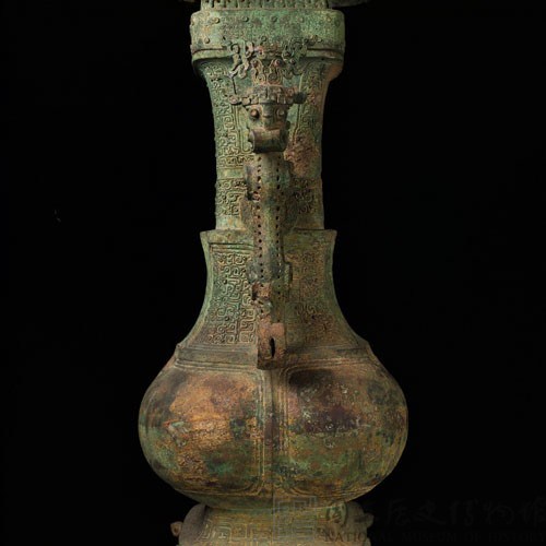 Fang-hu, Squarish ritual wine vessel Collection Image, Figure 46, Total 47 Figures