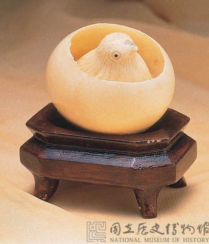 牙刻雞仔蛋藏品圖，第2張