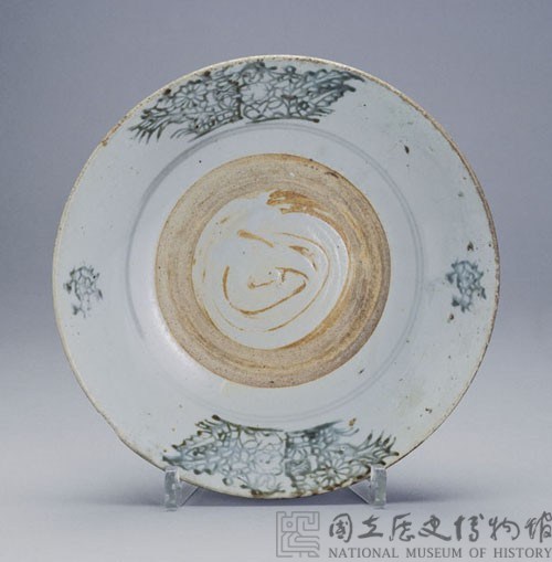 青花人物盤藏品圖，第1張