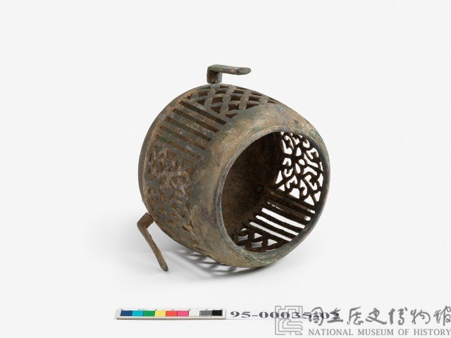 青銅三足薰爐藏品圖，第7張