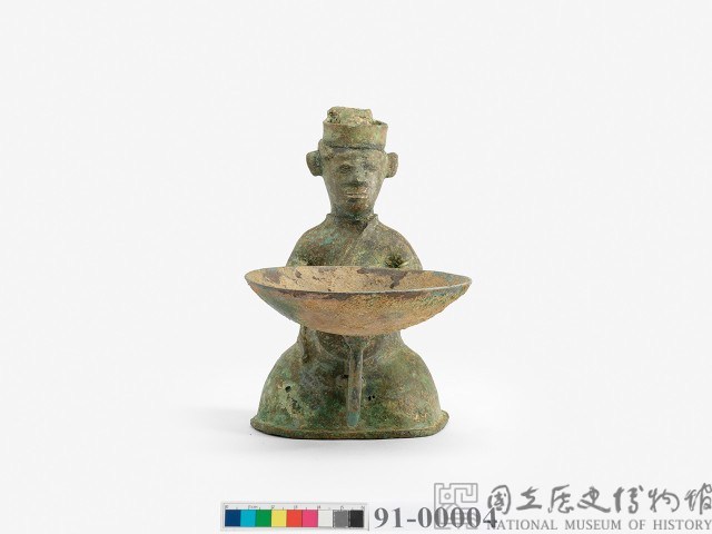 Bronze lamp in the shape of a person Collection Image, Figure 2, Total 4 Figures