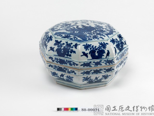 青花花鳥八角盒藏品圖，第4張