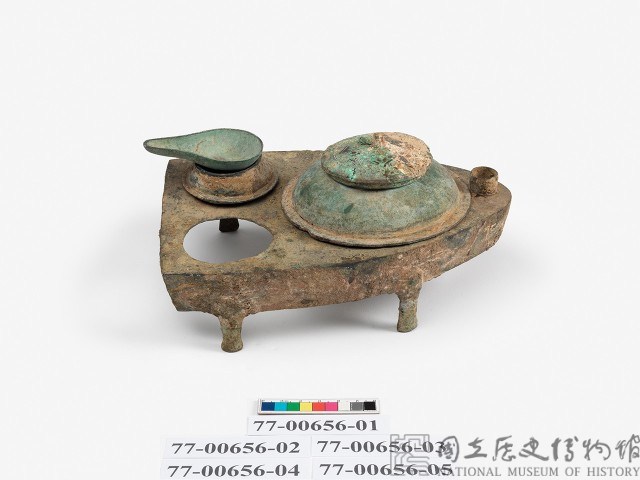 青銅灶藏品圖，第2張