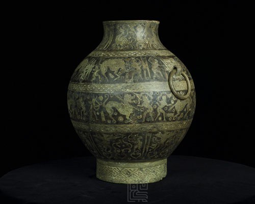 Hu, bronze vessel with lacquered design of hunting scenes motif, Warring States period Collection Image, Figure 3, Total 19 Figures