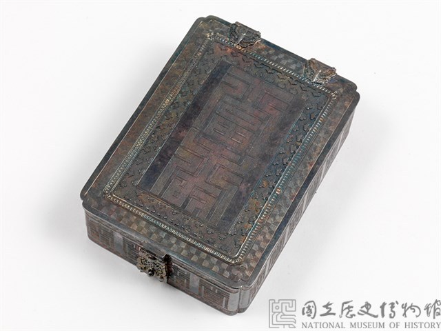 銀製福壽化妝鏡盒藏品圖，第1張