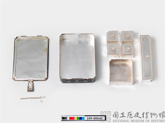銀製福壽化妝鏡盒藏品圖，第2張