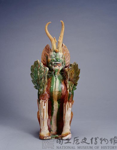 雙角三彩飛獸藏品圖，第1張