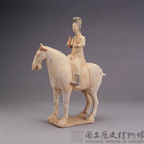 加彩人騎馬樂器俑藏品圖，第13張