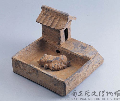 灰陶豬圈藏品圖，第2張