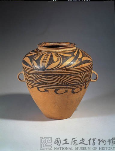 Double-handled earthenware pot with painted decoration. Collection Image, Figure 2, Total 6 Figures