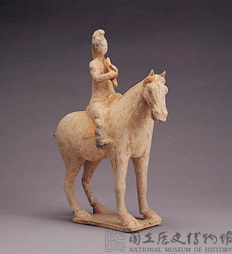 加彩人騎馬樂器俑藏品圖，第9張