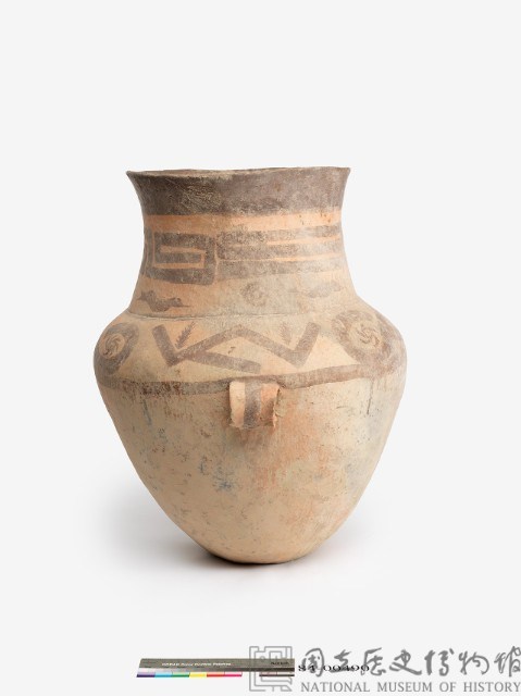 Double-handled earthenware jar with painted decoration. Collection Image, Figure 5, Total 9 Figures