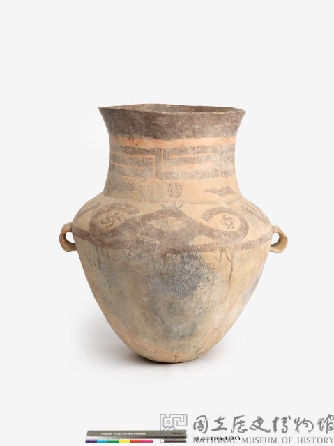 Double-handled earthenware jar with painted decoration. Collection Image, Figure 3, Total 9 Figures