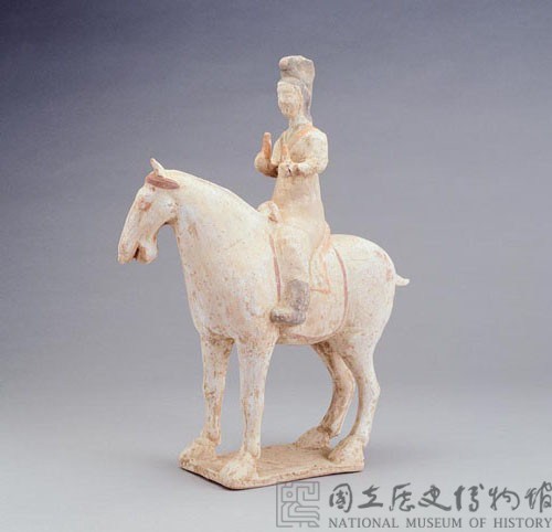 加彩人騎馬樂器俑藏品圖，第14張