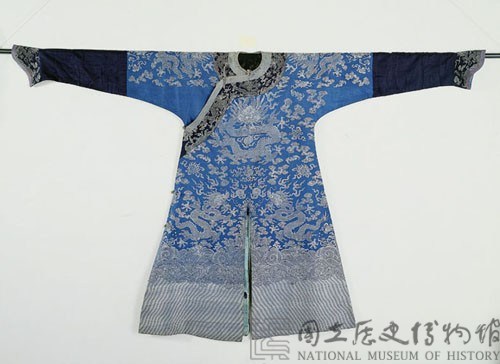 淺藍妝花蟒袍藏品圖，第1張