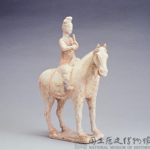 加彩人騎馬樂器俑藏品圖，第8張