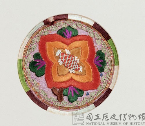 茶花彩繡茶墊藏品圖，第1張