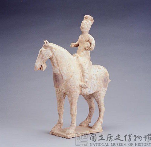 加彩人騎馬樂器俑藏品圖，第16張