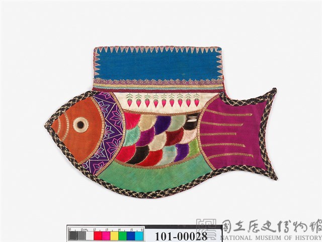魚形彩色鱗紋檳榔袋藏品圖，第1張