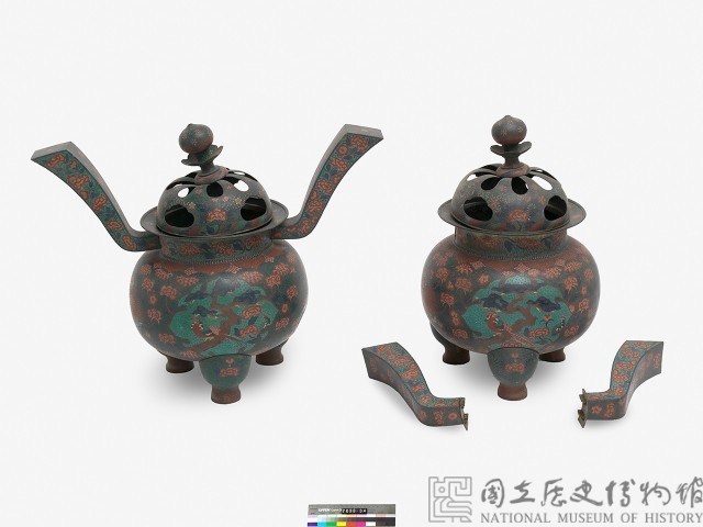 掐絲琺瑯鼎藏品圖，第2張