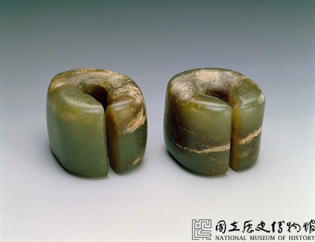 玉玦藏品圖，第1張