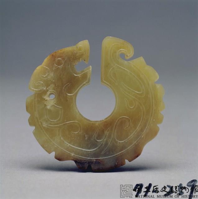 青玉瓏形玦藏品圖，第1張