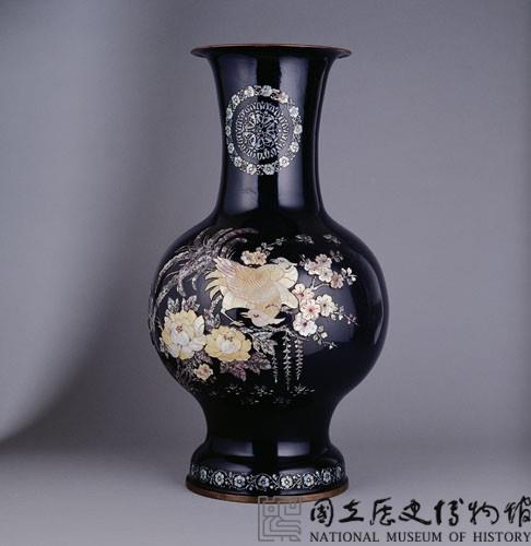 螺鈿花鳥紋樣瓶藏品圖，第1張