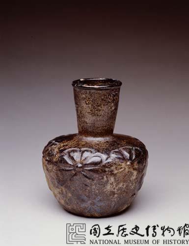 凹底花紋玻璃瓶藏品圖，第2張