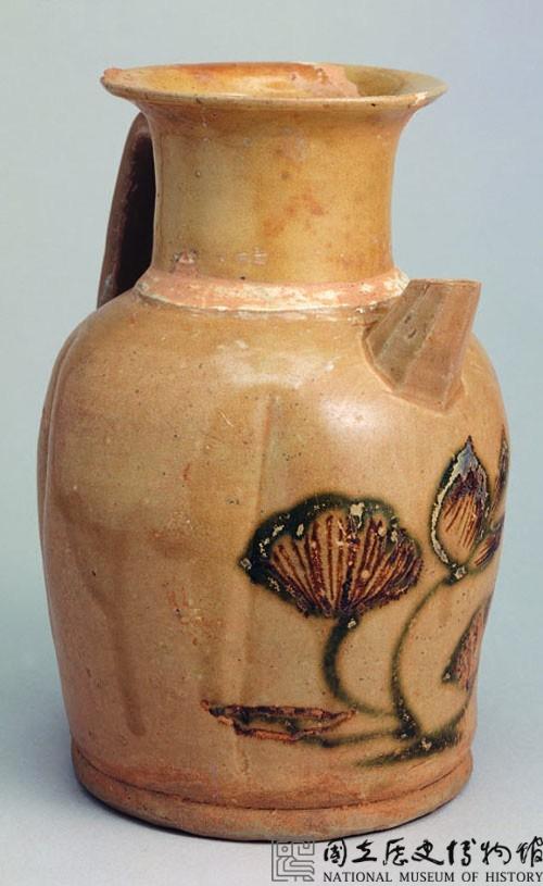 長沙窯蓮花紋水注藏品圖，第2張